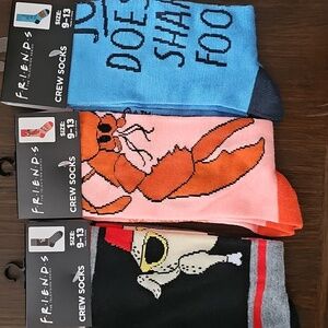 FRIENDS Casual Crew Socks